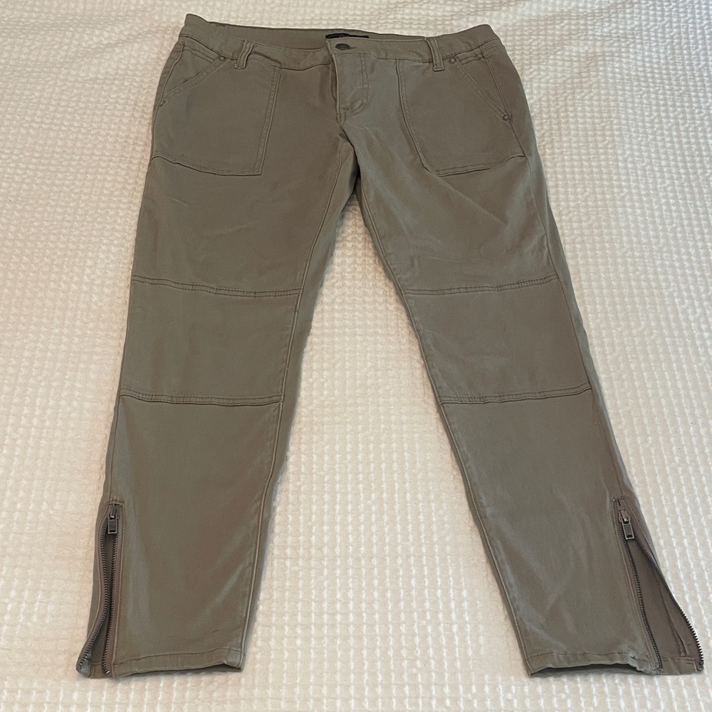 Women’s Olive Green Pants